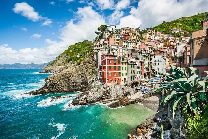 La Spezia Port: Cinque Terre and Pisa full day tour by Minivan and Ferry-Boat - Image 3