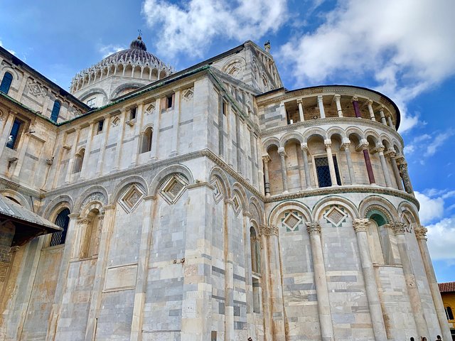 La Spezia Shore Excursion to Lucca & Pisa optional Leaning Tower Ticket - Image 5