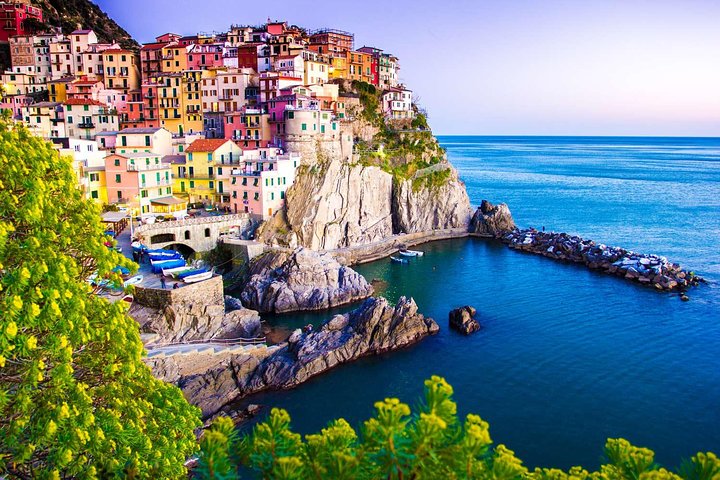 Pisa and Cinque Terre Private tour by minivan and ferry-boat from La Spezia - Image 3