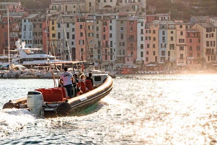 Secret Gulf of Poets OR Cinque Terre by boat - Image 3