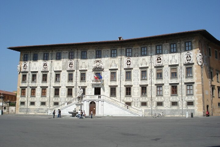 Semi Private Pisa Lucca and Wine Experience tour from La Spezia - Image 4