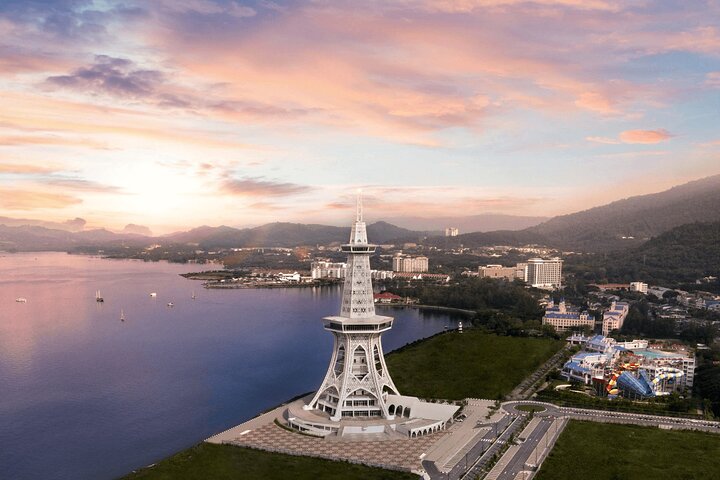 Maha Tower Sunset Watching and Dream Forest Langkawi Private Tour - Image 2