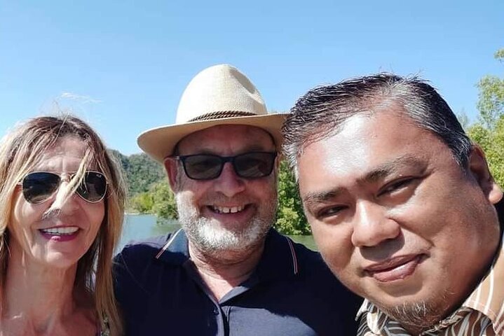 Sharing Half Day Kilim Geoforest Park Mangrove Boat Tour - Image 3
