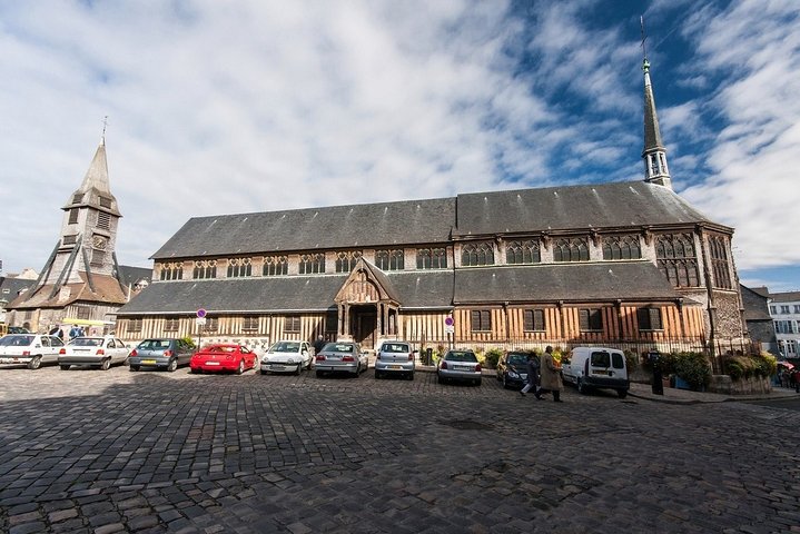 Discover the beautiful city of Honfleur private tour - Image 3