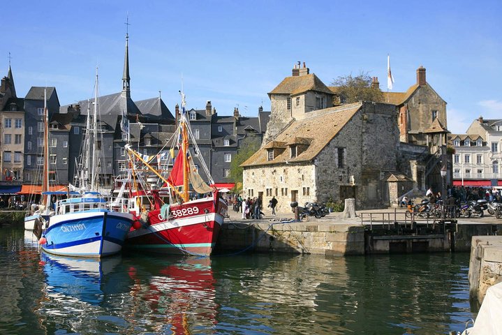 Discover the beautiful city of Honfleur private tour - Image 4