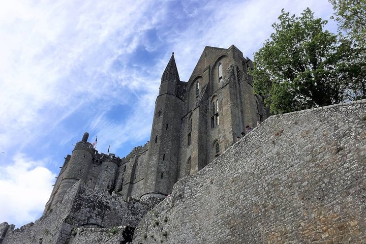 Fabulous Mont-Saint-Michel full day private tour - Image 4
