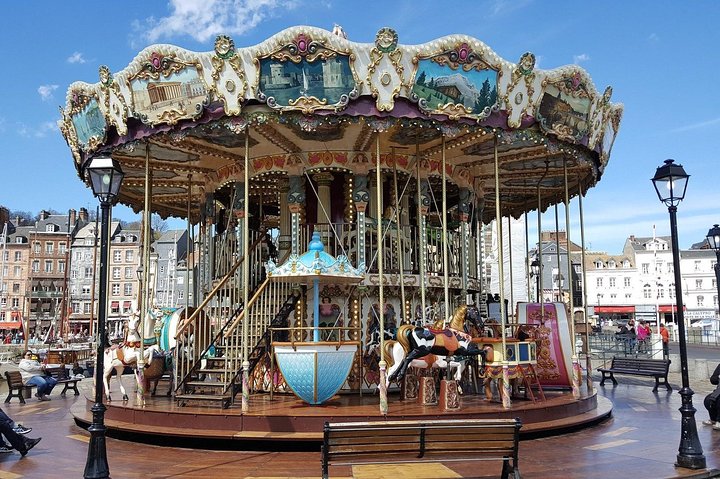  Honfleur & Deauville Private Tour with Pickup from Le Havre - Image 4