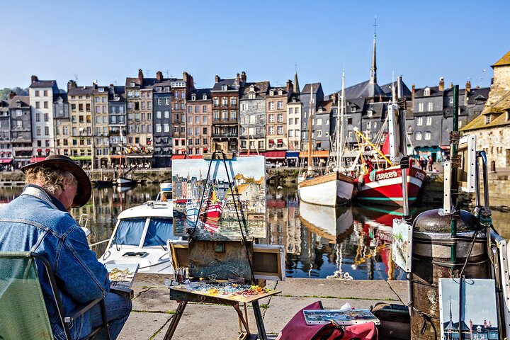 Woman in Le Havre