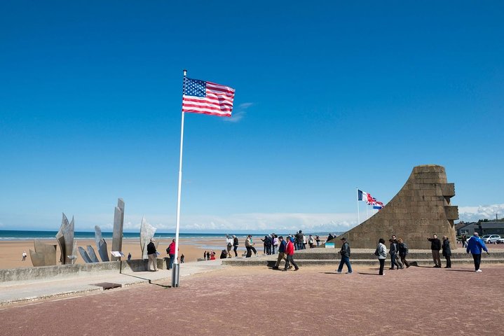 Main sites of the US landing in Normandy private tour - Image 4