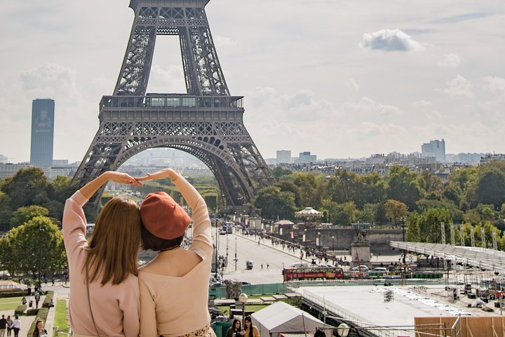 Private 10-hour Shore Excursion to Paris from Le Havre (official guide in Paris) - Image 5
