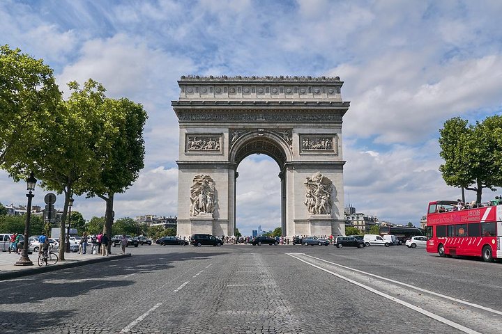 Private 10-hour Shore Excursion to Paris from Le Havre (official guide in Paris) - Image 2