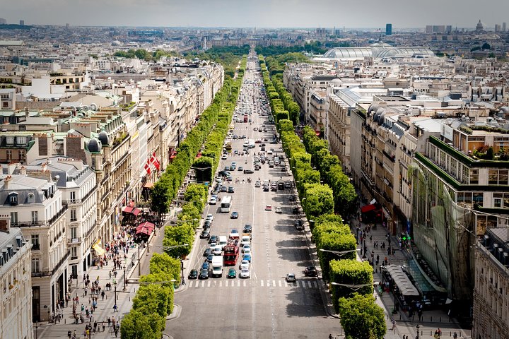 Private 10-hour Shore Excursion to Paris from Le Havre (official guide in Paris) - Image 1