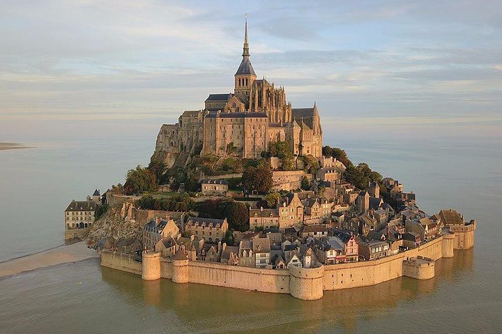 Private 9-hour tour to Mont St-Michel from Le Havre - Image 3