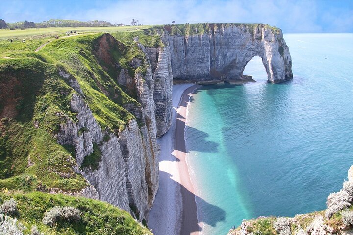 Private Day Tour to Etretat & Honfleur from Le Havre - Image 1