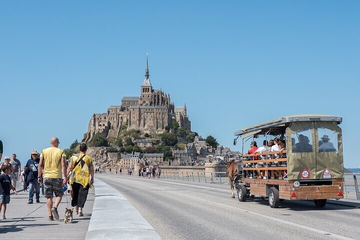 Private full-day tour to Mont-Saint-Michel from Le Havre - Image 5