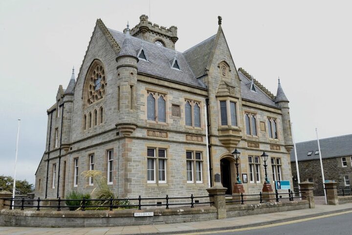 Full-Day Private City Tour in Lerwick - Image 5