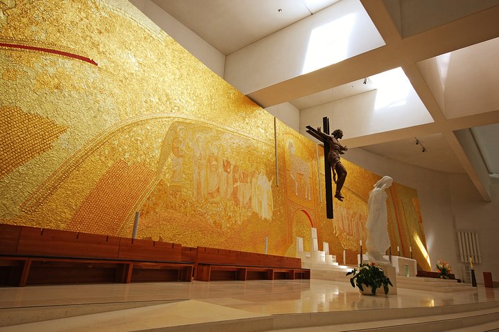 2 Tours Private / Tour FÁTIMA Second day Tour SINTRA - Image 3