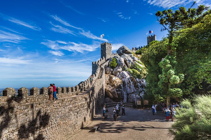 3 Tours Private / Tour SINTRA Second Day Tour FÁTIMA Third day Tour LISBON - Image 1