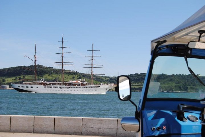 Belem Tour by Tuk Tuk from Lisbon - Image 1