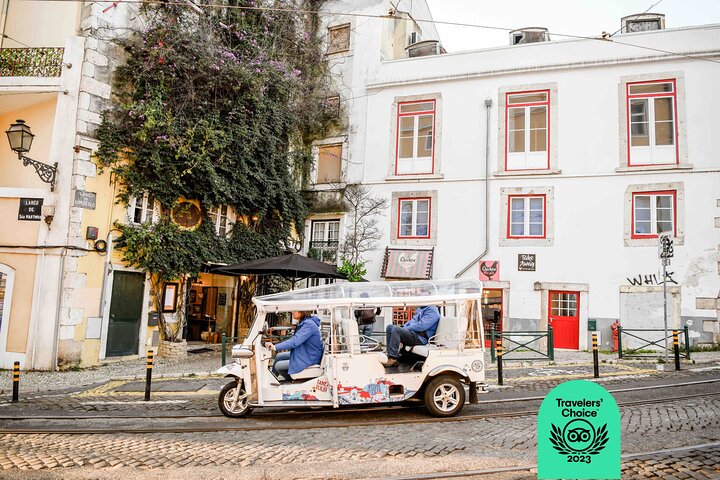 Best of Lisbon Half Day Private Tuk Tuk Tour 4 hours - Image 1