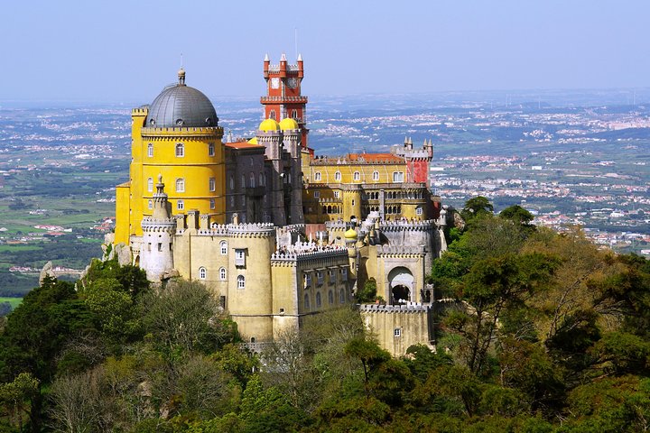 Best of Sintra and Cascais Private Full Day Tour - Image 1