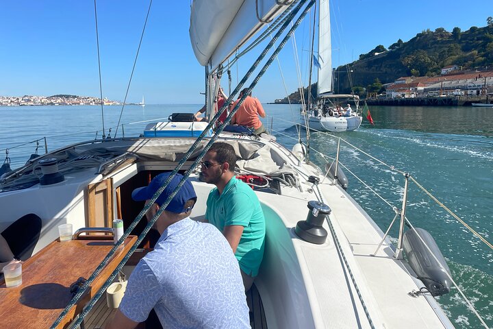 Boat Tour in Lisbon with Wine on a Luxury Yacht - Image 2
