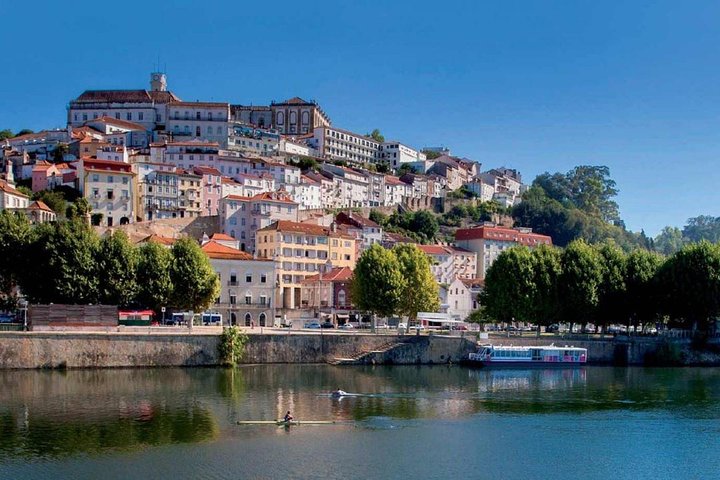 Coimbra and Aveiro Full-Day Private Tour from Lisbon - Image 3