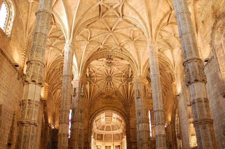 Combi Tour LISBOA, SINTRA and CASCAIS (2 days) - Image 4