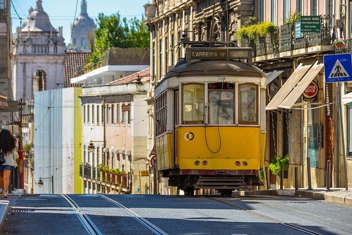 Day Tour Lisbon - Image 4