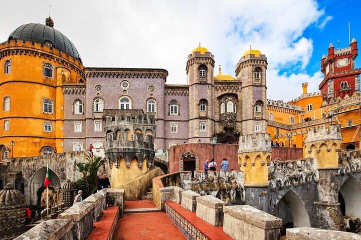DayTrip from Lisbon to Sintra+Cascais PRIVATE TOUR-small groups  - Image 4