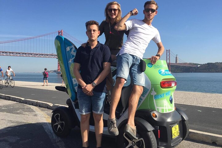 Eco Car Twizy Tour - Lisbon Downtown and Belém with GPS Audio Guide - Image 3