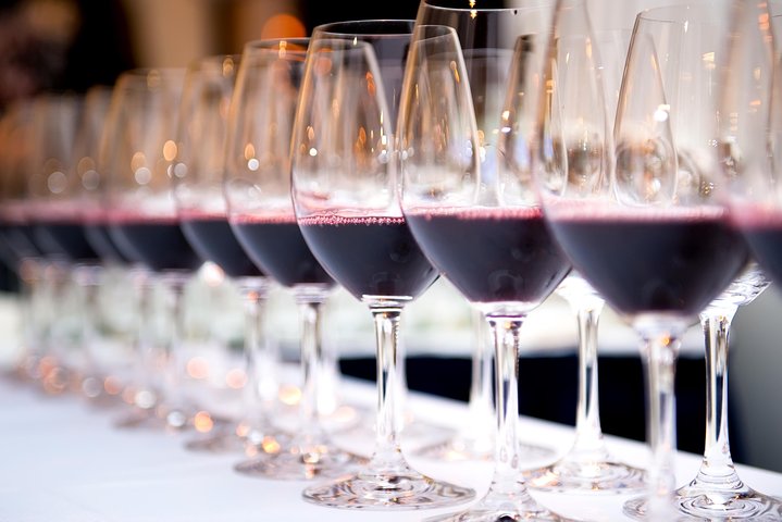 ÉVORA CARTUXA WINE TASTING PRIVATE TOUR (Tasting of 3 selected wines) - Image 1