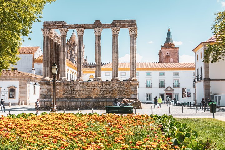 Evora Historical Center - Image 1
