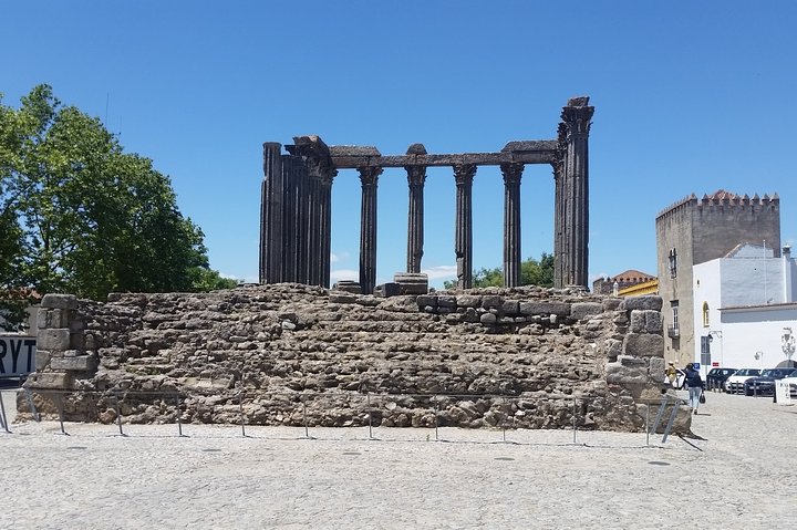 Évora Private Tour - Image 2