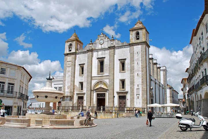 Exploring the South of Portugal | Évora | Alentejo - Image 5