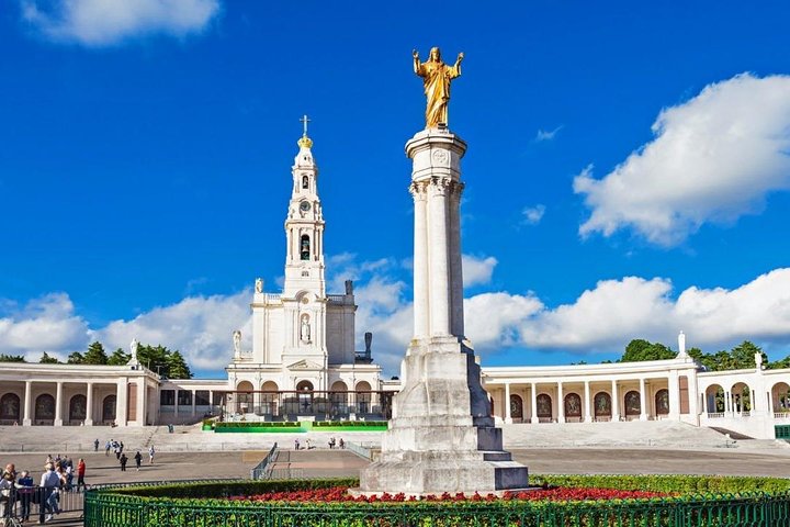 Fatima and Tomar Private tour from Lisbon - Image 2