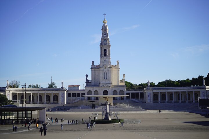 Fatima Full-Day Private Tour from Lisbon - Image 3
