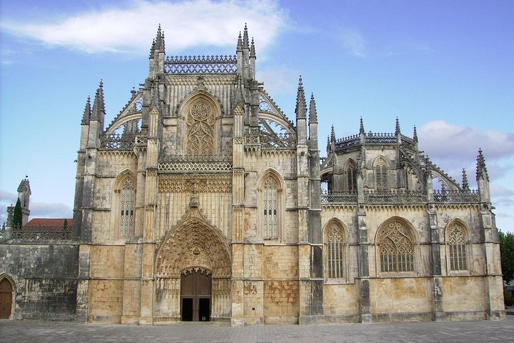 Fátima Full Day Trip from Lisbon in Private Vehicle - Image 5
