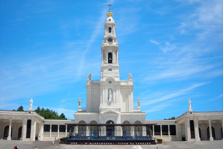 Fatima Spiritual Full Day Private Tour from Lisbon - Image 1