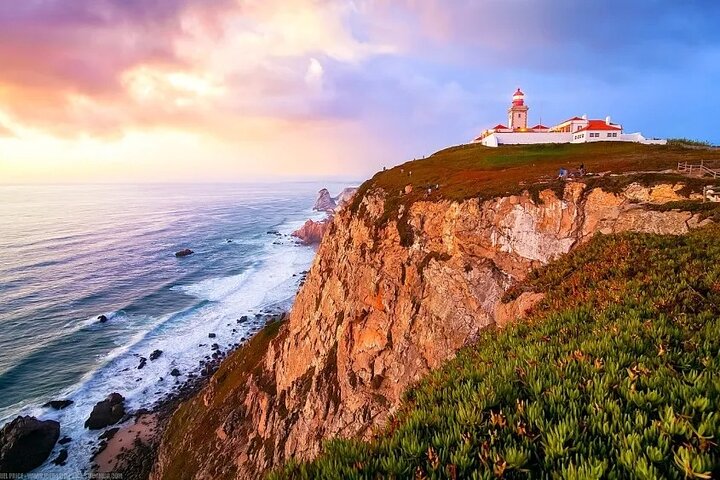 From Lisbon: Sintra, Cabo da Roca & Cascais Full-Day Group Tour - Image 3