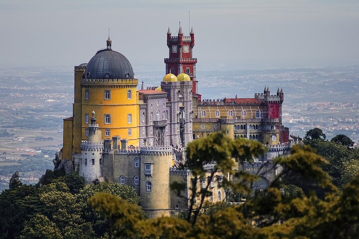 From Lisbon: Sintra, Cabo da Roca & Cascais Full-Day Private Tour - Image 1