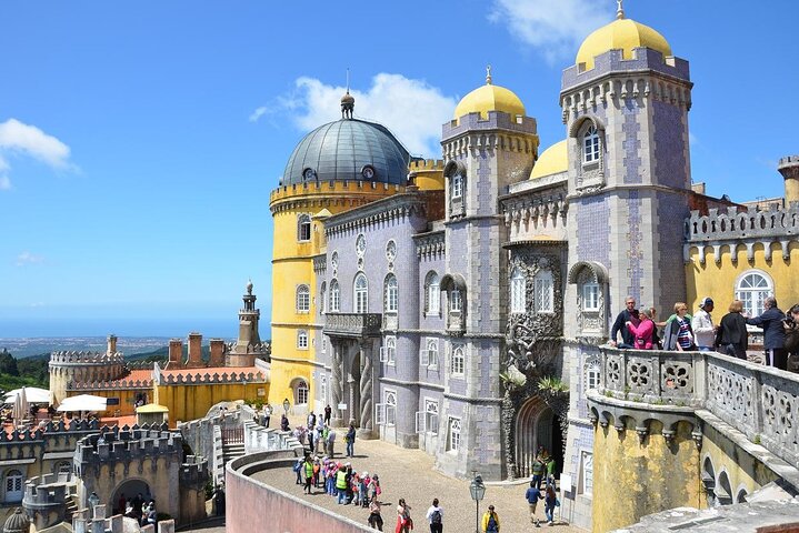 Full Day Luxury Private Tour to Sintra and Cascais - Image 2