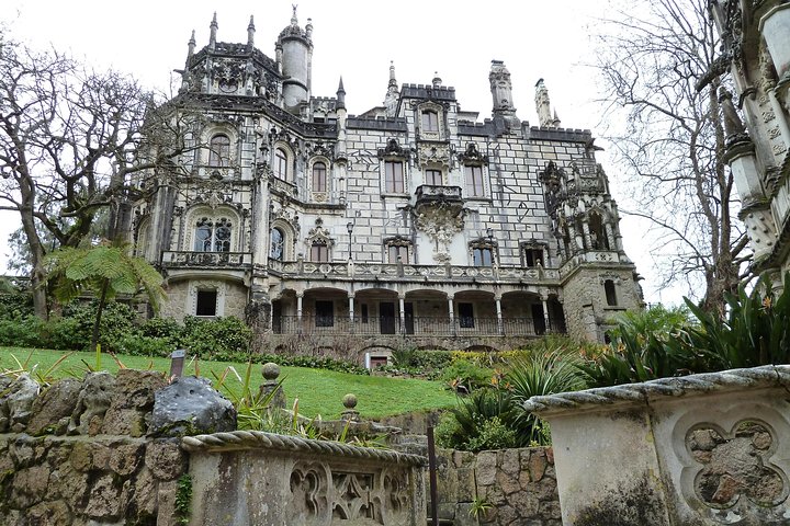 Full-Day Private Sintra Tour with Wine Tasting and Pena Palace - Image 4