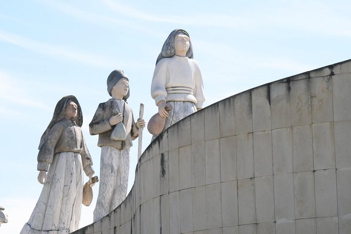 Full Day Private Tour - Fatima's Sanctuary and Pilgrimage Sites - Image 3