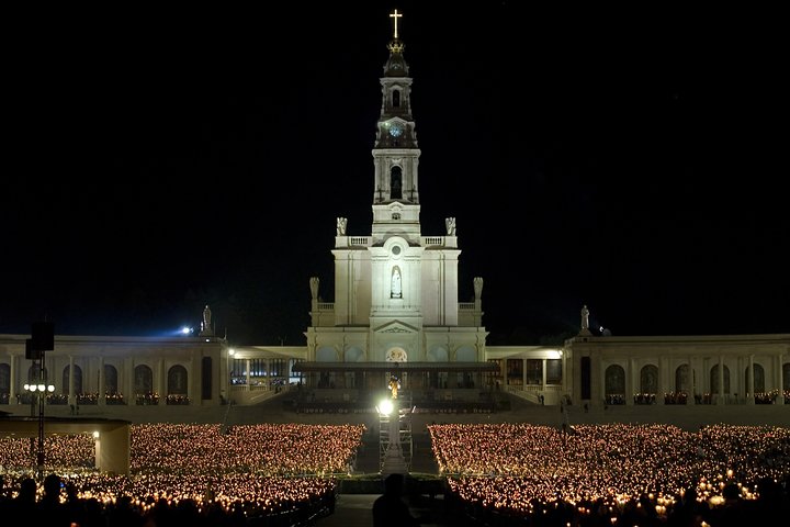 Full Day Private Tour - Fatima's Sanctuary and Pilgrimage Sites - Image 2