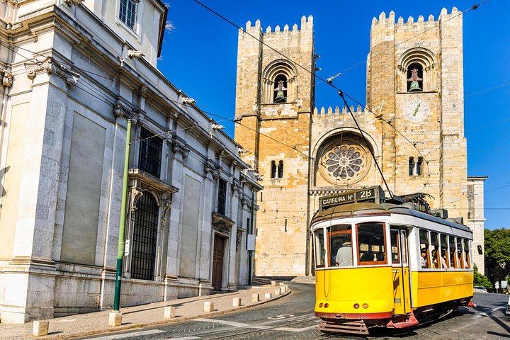 Full Day Private Tour - Lisbon's Heritage and Modernity - Image 1