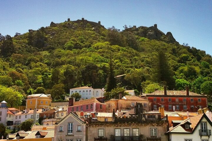 Full Day Private Tour to Sintra and Cascais - Image 4