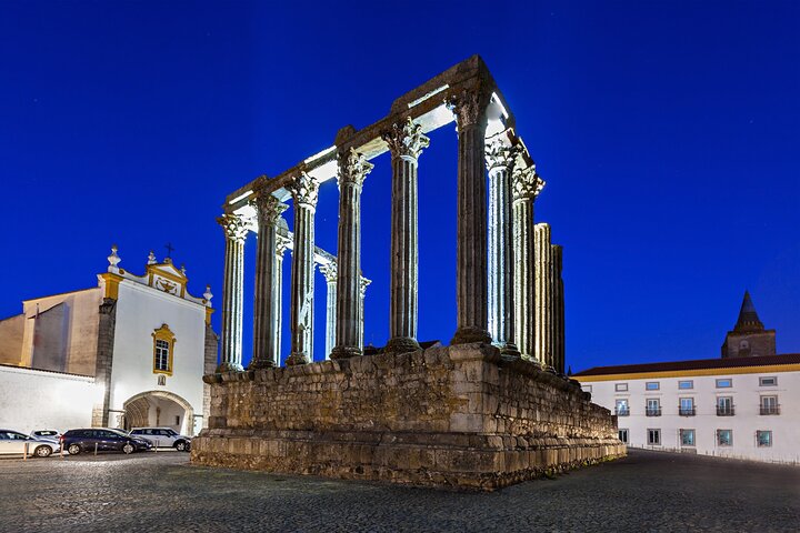 Full Day Private Transfer - Lisbon to Algarve Tour - Image 1