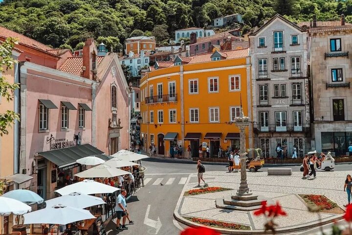 Full-Day Self-Guided Private Luxury Tour in Sintra - Image 2