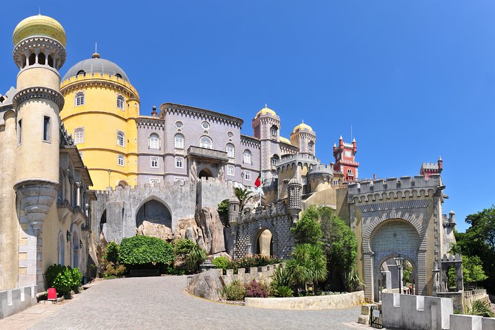 Full-Day Sintra Palaces Private Tour from Lisbon - Image 3
